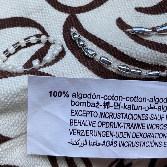 NWOT. Zara Cream/Ecru Printed Jewel High Waisted Shorts. Size S. - Picture 6 of 7